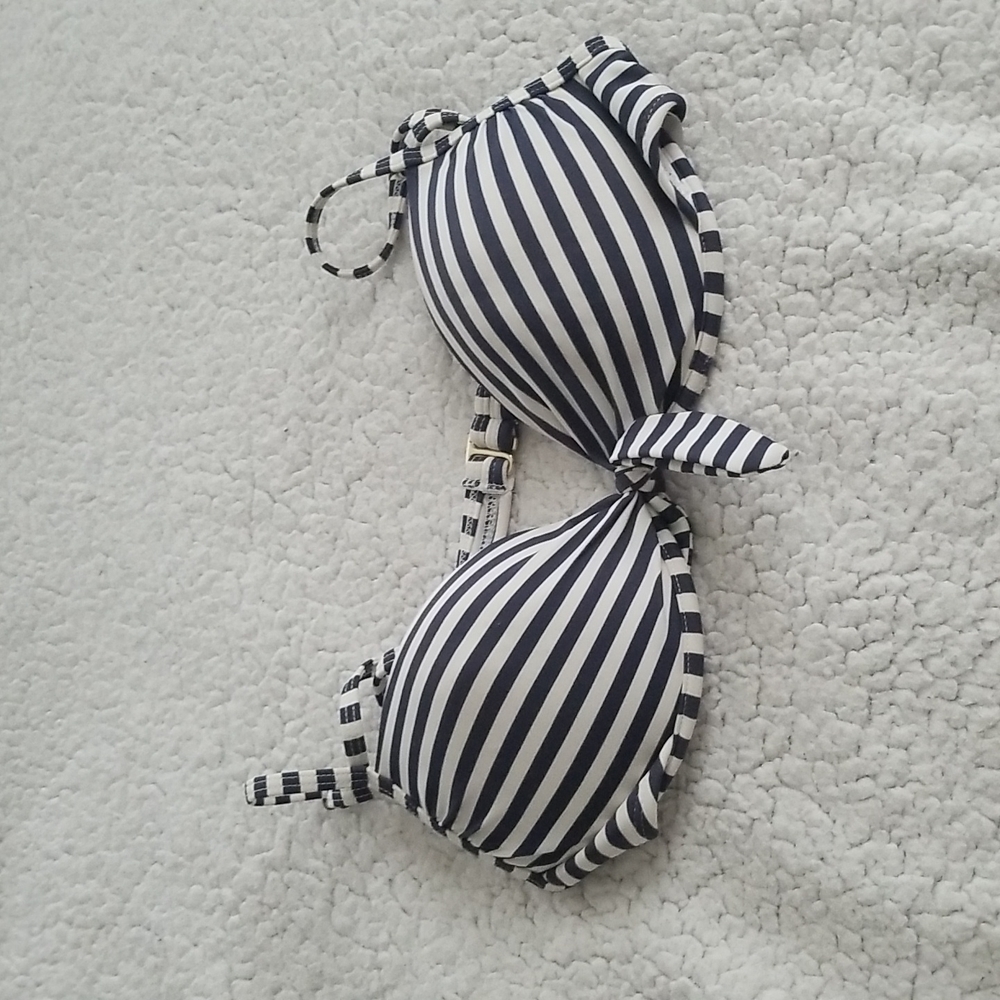 Xhilaration Women's Bikini Top - Picture 1 of 10
